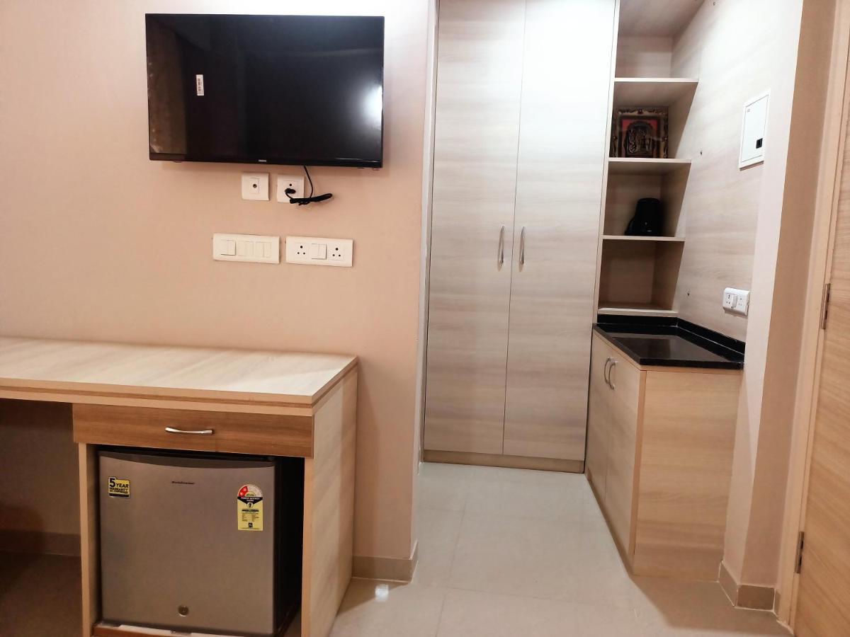 Vrindavan Inn Luaran gambar